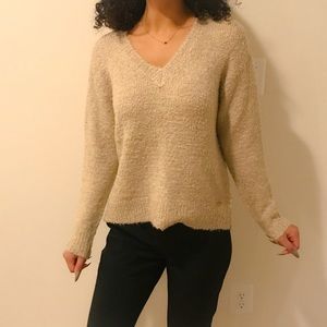 🤍🤍NWT Michael Kors Tan V-Neck Comfy Sweater
